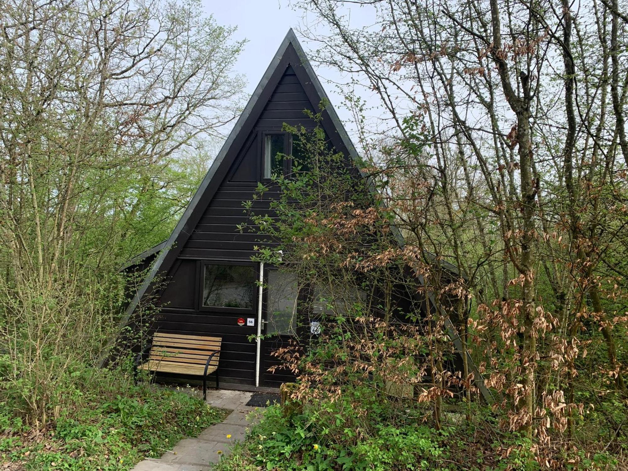 Heerlijk Vakantiehuis In Bos Bij Durbuy Bagian luar foto