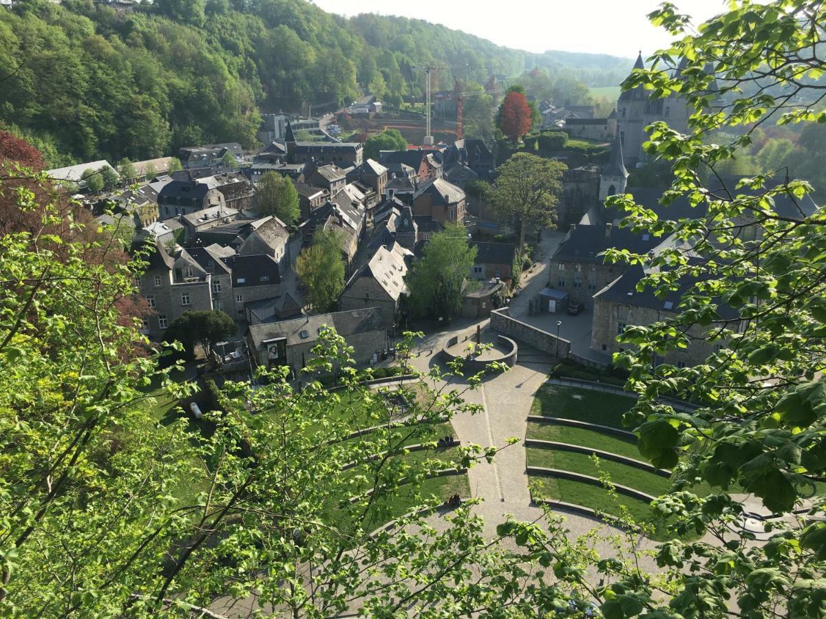 Heerlijk Vakantiehuis In Bos Bij Durbuy Bagian luar foto